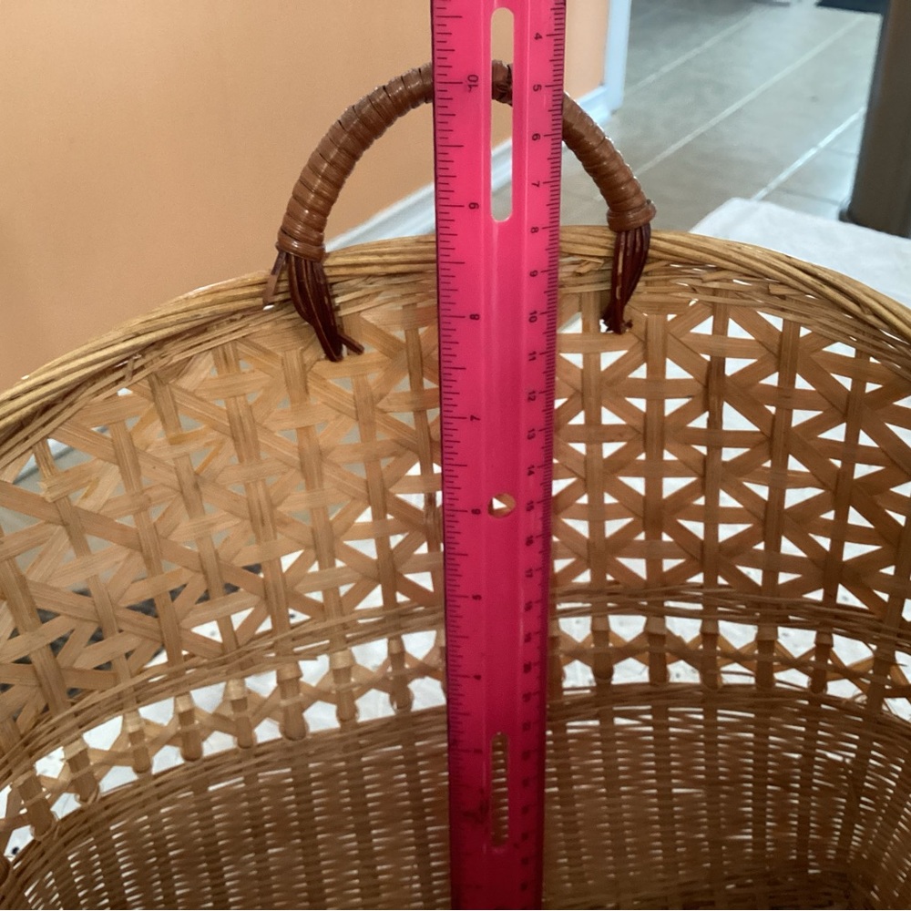 Handwoven Wicker Storage Basket with Carry Handle - Natural Brown - Picture 12 of 12
